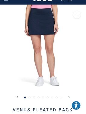 IZOD Venus Women's Navy Skort